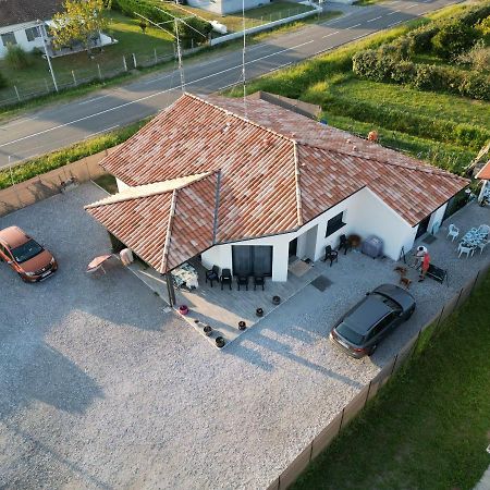 Marrocqjp Lägenhet Magescq Exteriör bild